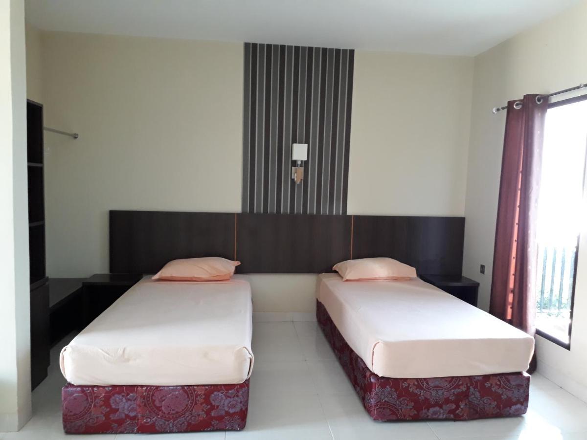 Bukit Kenari Hotel & Restaurant Pare-Pare ภายนอก รูปภาพ